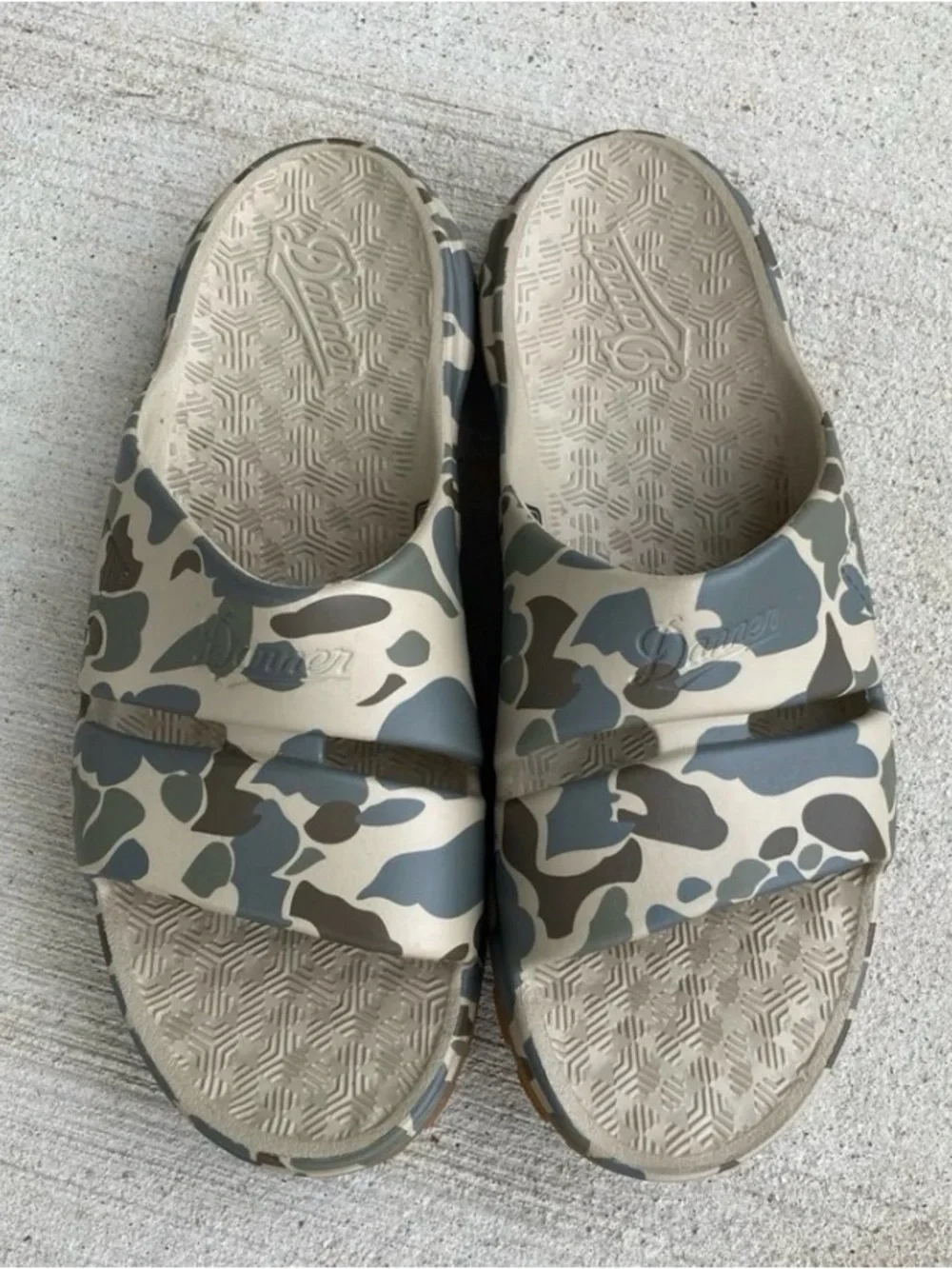 Danner huckberry shelter